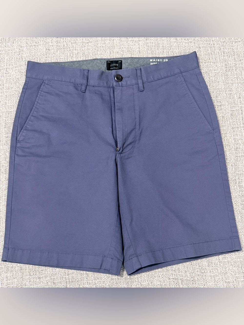 Classic J.Crew chino shorts 29” in muted blue/ purple w/a clean, tailored fit.